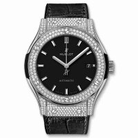 Réplique montre de Hublot 45mm Classic Fusion diamant 511.NX.1171.LR.1704