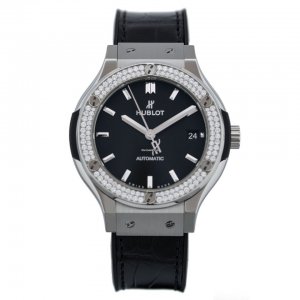 Replique Hublot Classic Fusion Titanium Diamonds automatique 38mm 565.NX.1171.LR.1104