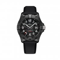 Breitling Avenger Automatique 42 Night Mission Bracelet Noir S17328101B1X1