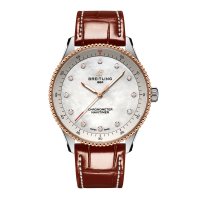 Replique montre Breitling Navitimer 32 mm pour femme Alligator en nacre blanche U77320E61A1P1